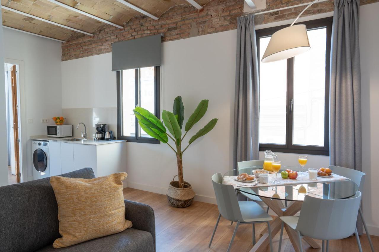 Feelathome Stadium Apartments L'Hospitalet de Llobregat Exteriör bild