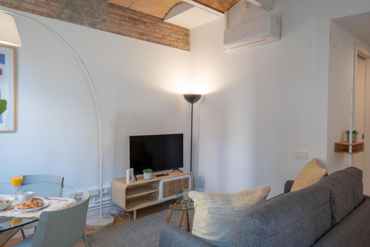 Feelathome Stadium Apartments L'Hospitalet de Llobregat Exteriör bild
