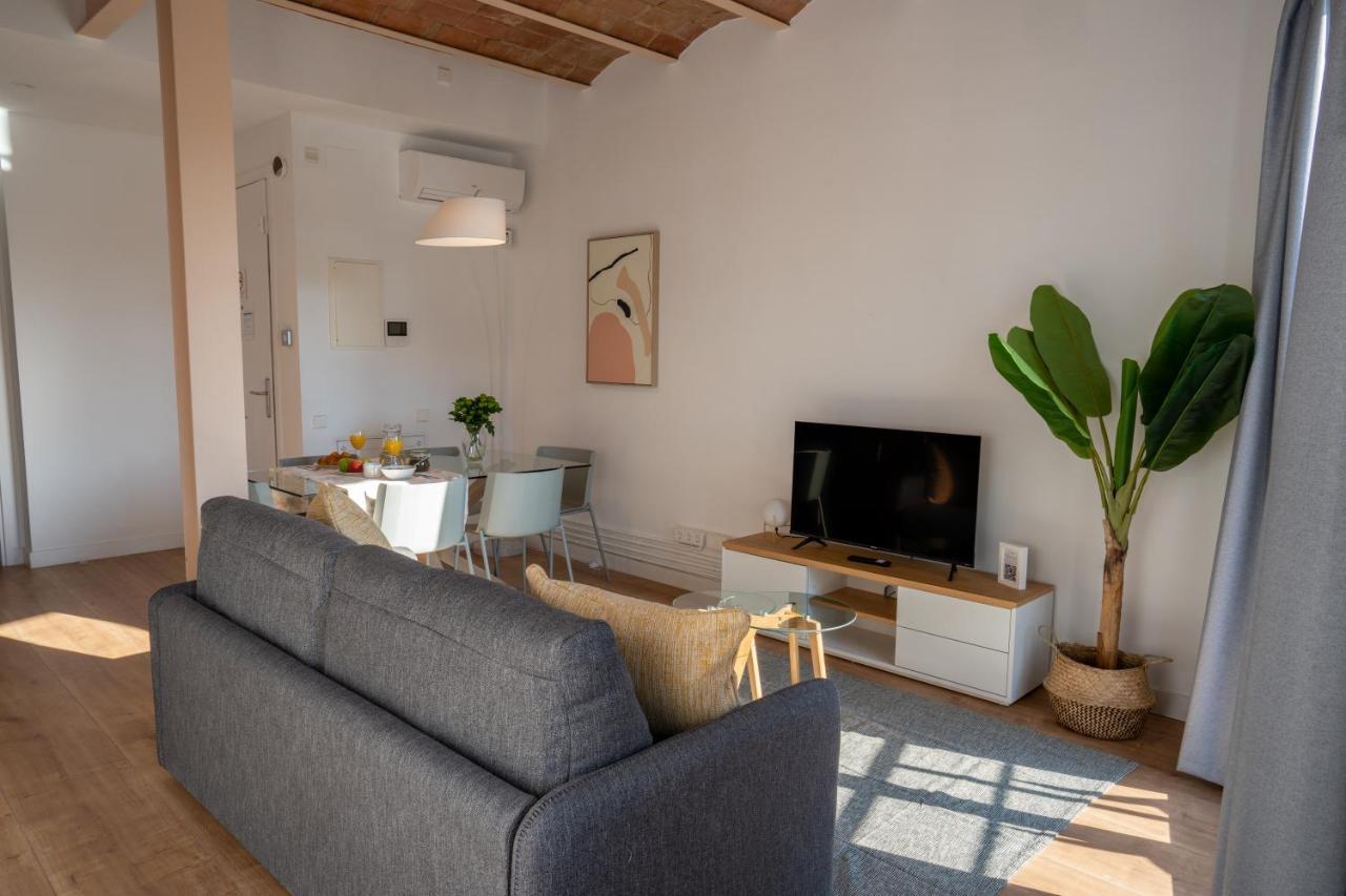 Feelathome Stadium Apartments L'Hospitalet de Llobregat Exteriör bild