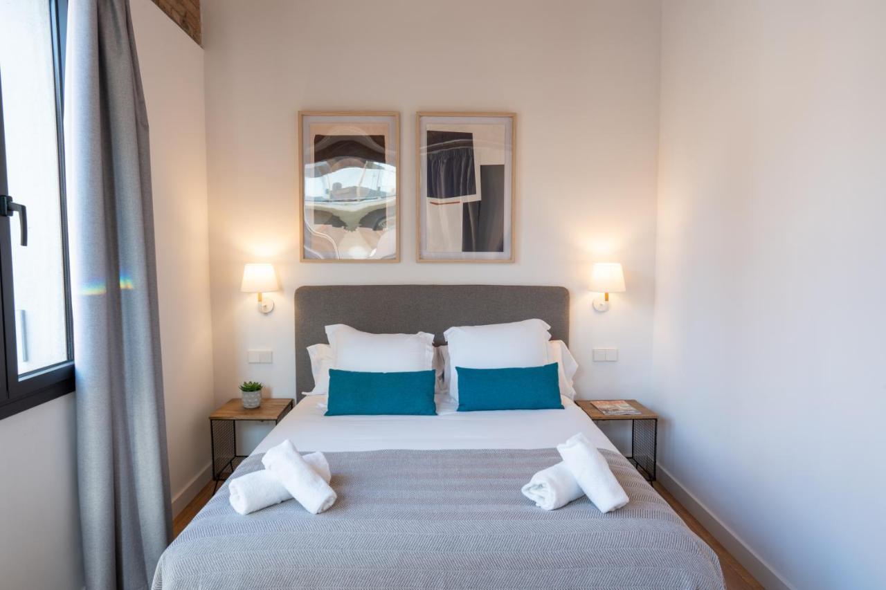 Feelathome Stadium Apartments L'Hospitalet de Llobregat Exteriör bild