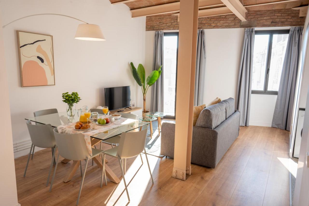 Feelathome Stadium Apartments L'Hospitalet de Llobregat Exteriör bild